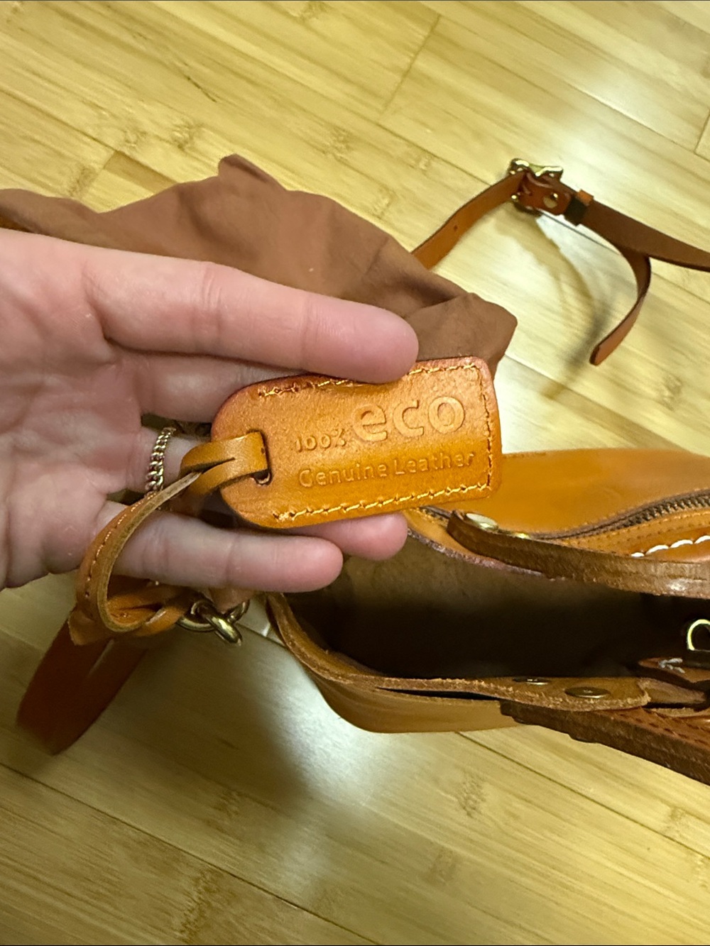 Old Trend leather modern vintage structured crossbody sprout land mini - Picture 7 of 7